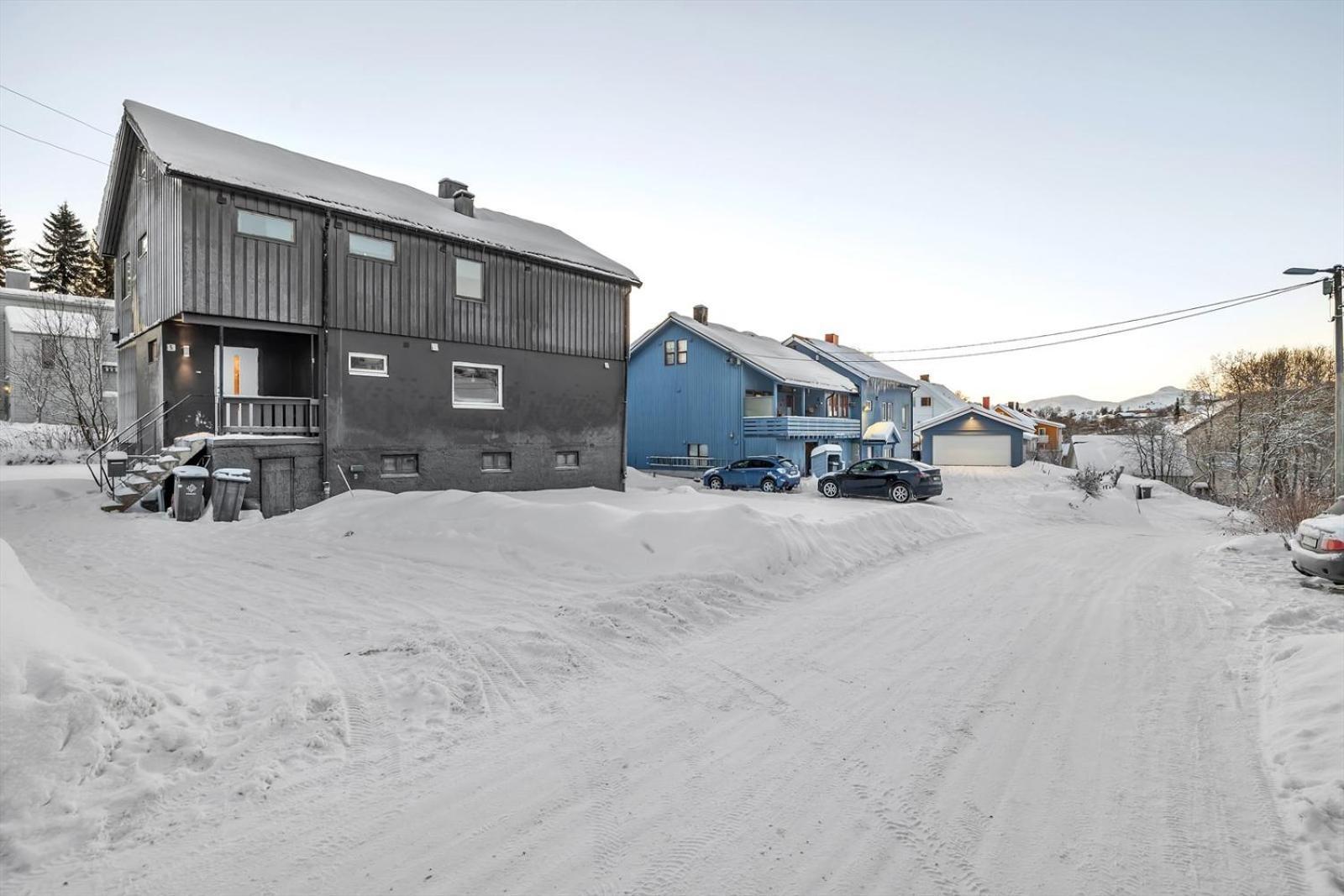 Spacious House I Great Location I Free Parking Leilighet Tromsø